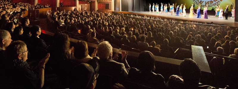 distribuzione spettacoli teatro